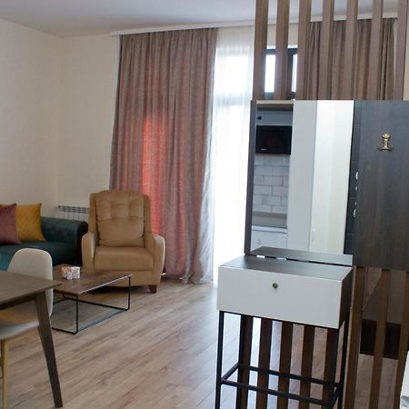 Aura Sameba, Luxury Apartment Тбілісі Екстер'єр фото