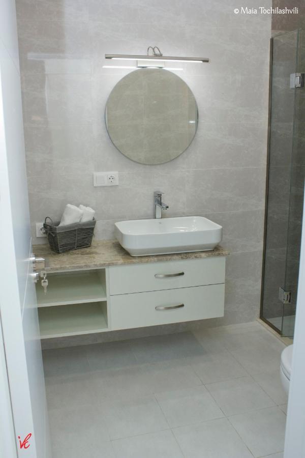 Aura Sameba, Luxury Apartment Тбілісі Екстер'єр фото