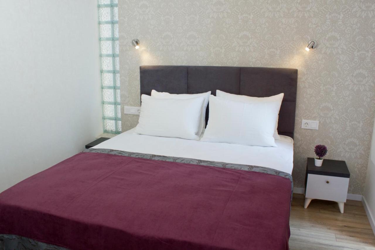 Aura Sameba, Luxury Apartment Тбілісі Екстер'єр фото